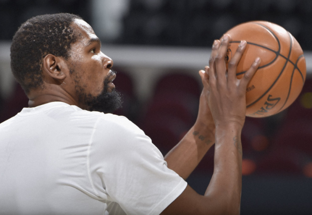 APP下载-从辽宁本钢围绕欧篮联队长鼓劲到转会期金州勇士调整名单以备法国杯，山东泰山今晨回应争议的简单介绍