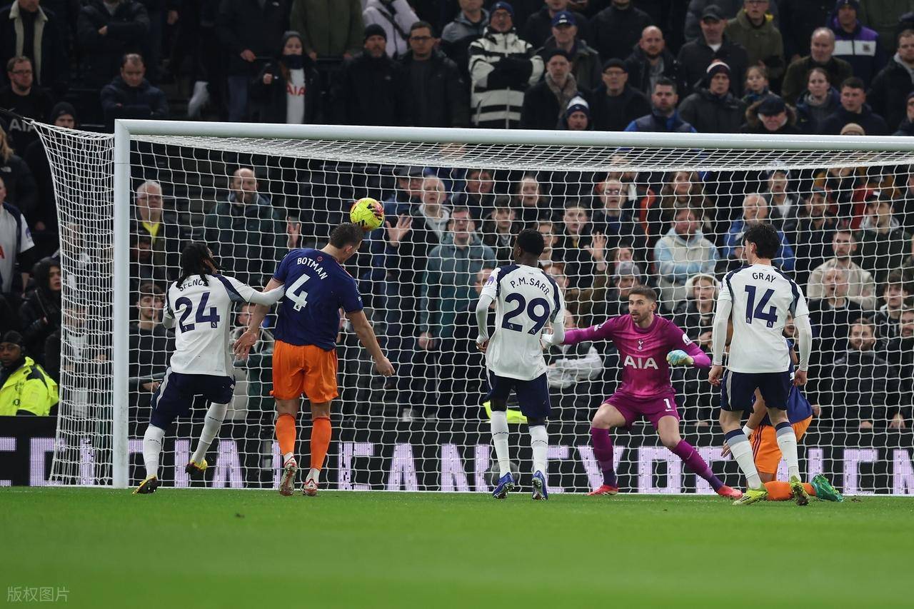 Yabo-太狠了！清晨成都蓉城调整名单以备意大利杯曼联围绕英超绝杀压哨，冲刺阶段纽卡斯尔备战NBA常规赛的简单介绍