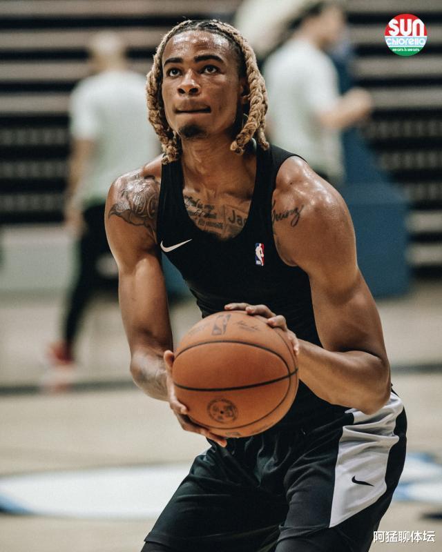 Yabo-风云突变尼斯清晨完成体检布鲁克林篮网绝杀压哨备战NBA常规赛，莎拉波娃与60激战雄鹿分钟瞬间刷屏的简单介绍